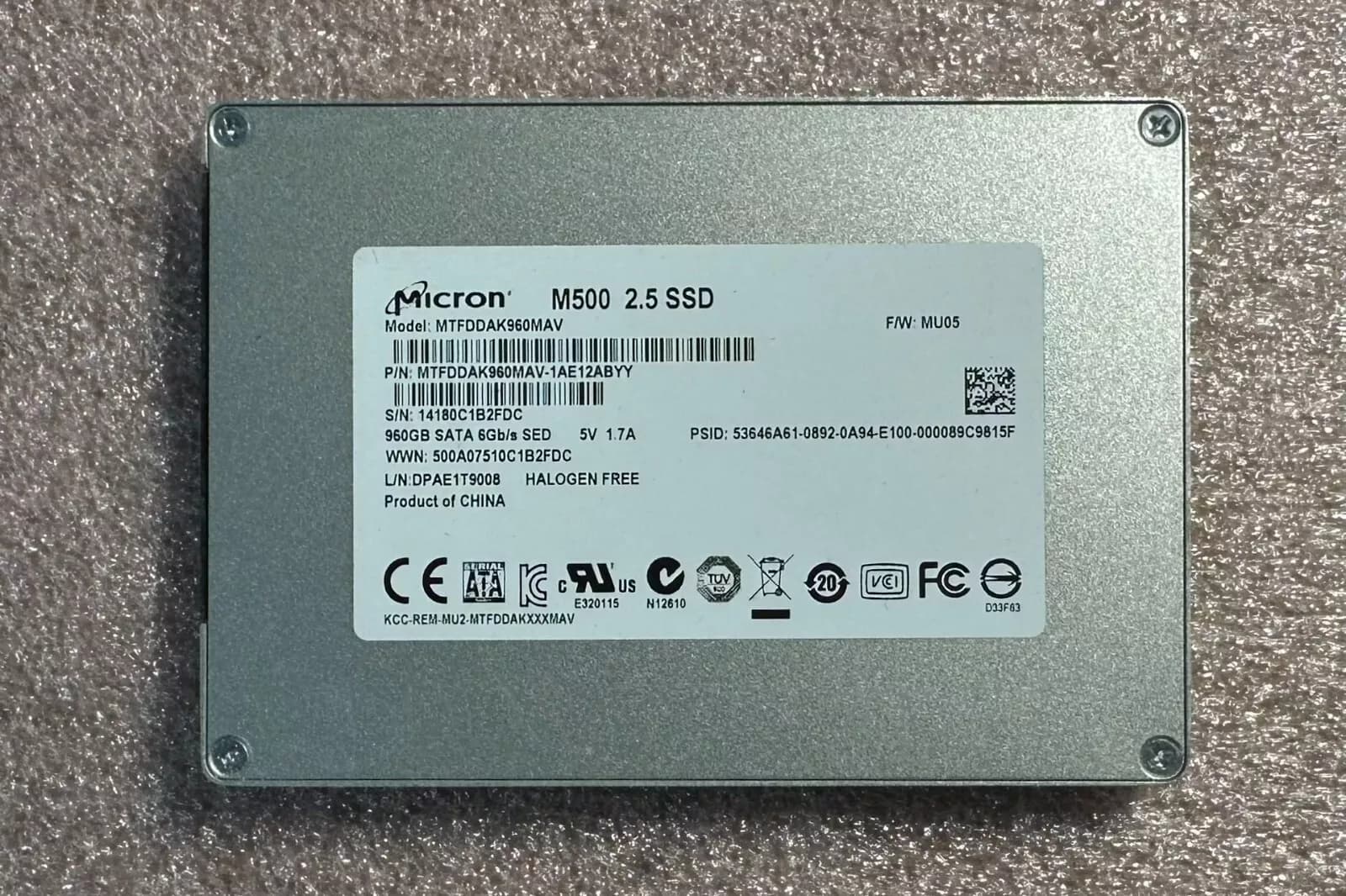 Micron MTFDDAK960MAV-1AE12ABYY 960GB 6Gb/s SATA TLC M.2 2280 SSD