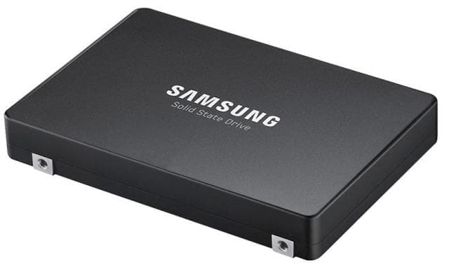 Samsung MZWLL6T4HMLA-000H3 6.4TB PCIe NVMe 3.0 x4 2.5-in SSD