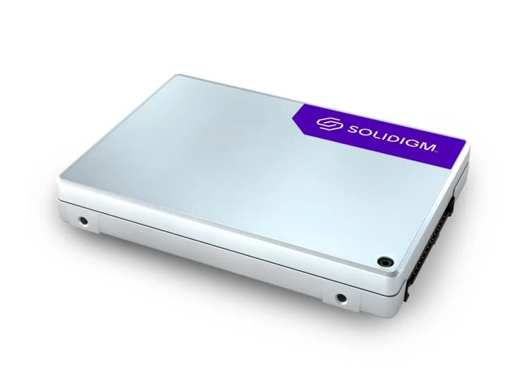 Solidigm SBFPF2BV614T001 61.44TB QLC PCIe 4.0 x4 NVMe 2.5-In SSD