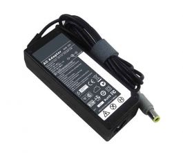 CBL-PWEX-0663 Supermicro CBL-PWEX-0663 PCIe 8 pin male (black) to CPU 8 pin female (white) power adapter, 5cm, 18AWG, 1 cable per passive GPU