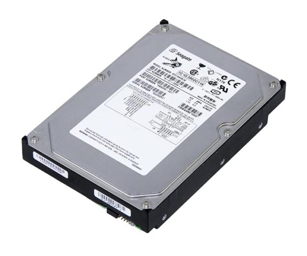 ST318438LW - Seagate 18.4GB 7200RPM Ultra160 SCSI 2MB Cache 3.5-Inch Hard Drive